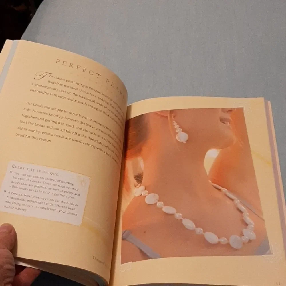 2 Wedding Crafts Books